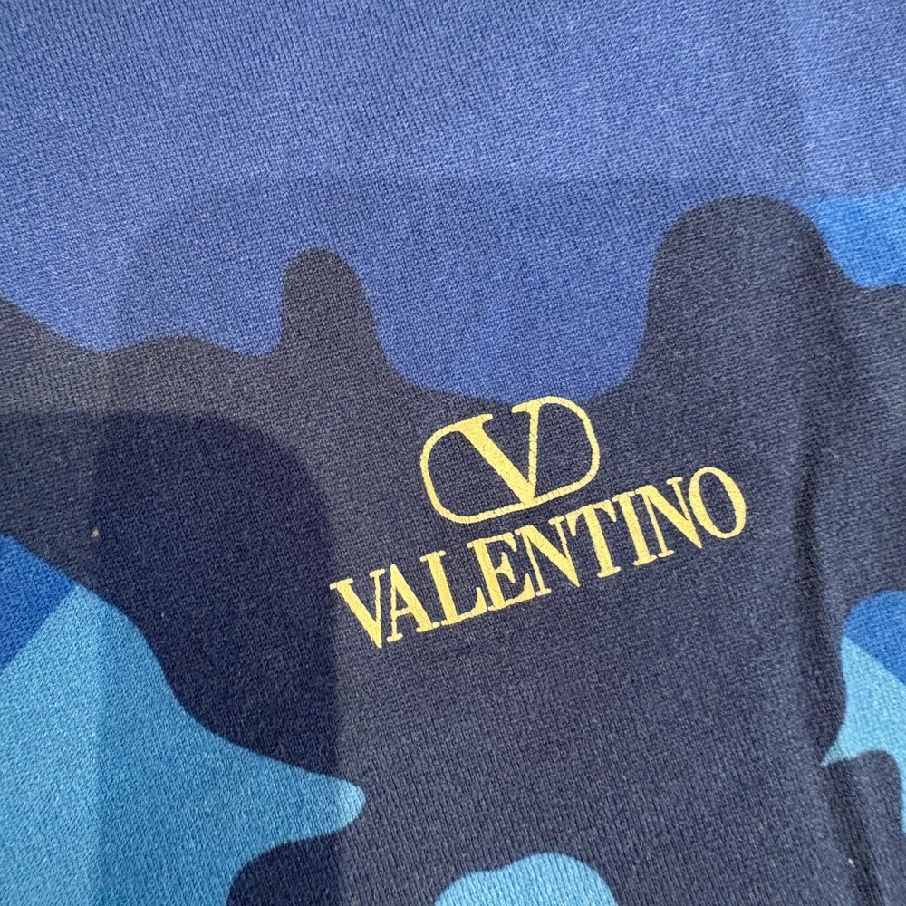 Valentino Blue Camouflage Cotton Logo T-Shirt | Made in Italy | Size L 💙 - Picture 9 of 13